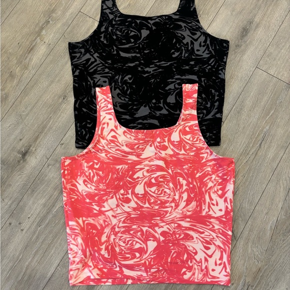 Brand new puma tank tops - Picture 3 of 3